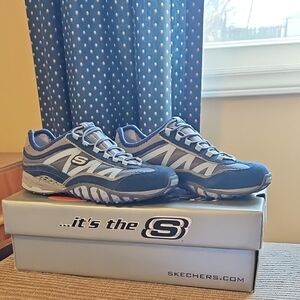 Skechers Sport Navy and Gray Sky Rockets FUEL Active Sneakers